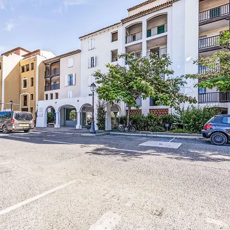 Les Marines-16 By Interhome *